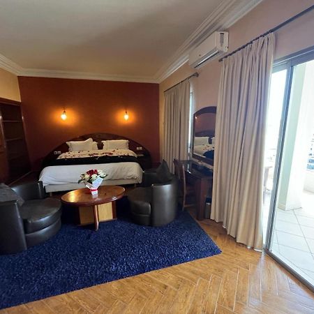 Hotel Malta แมกเนส ภายนอก รูปภาพ